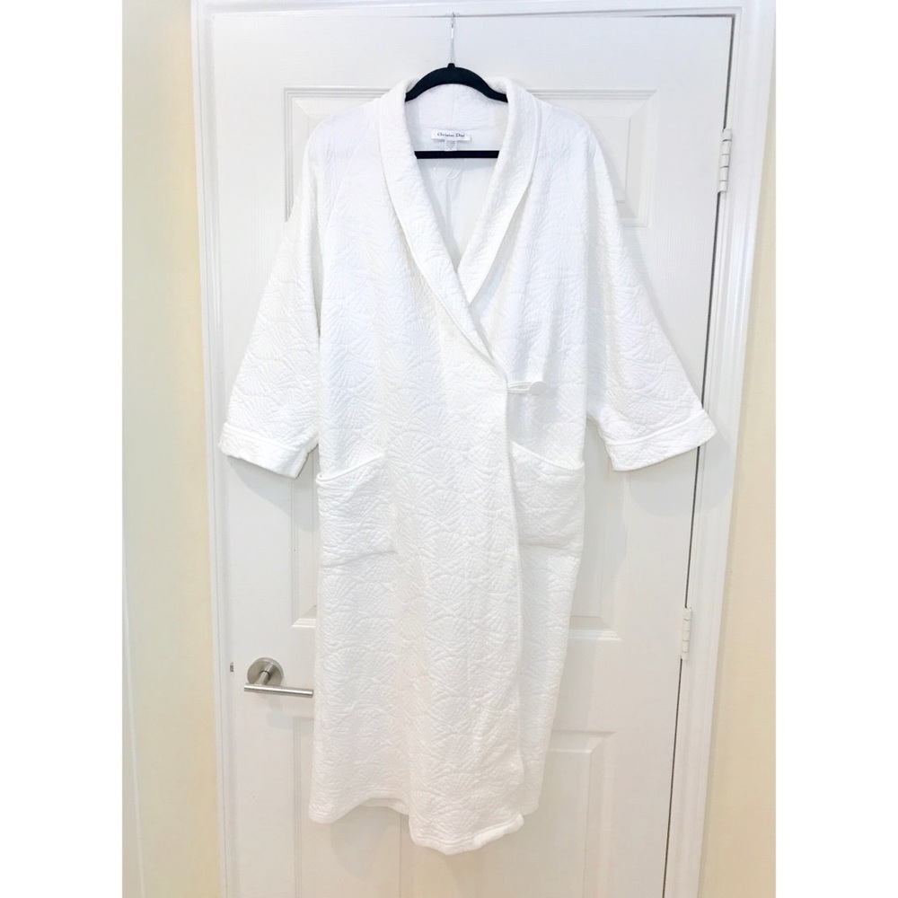 DIOR LUXURY ROBE - Picture 9 of 12